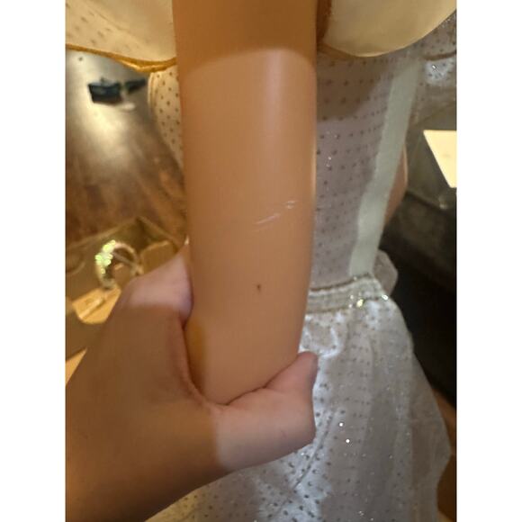 My size angel barbie VGUC 1990s with wings and halos - Picture 4 of 9